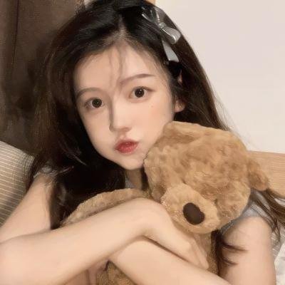 白色的女人